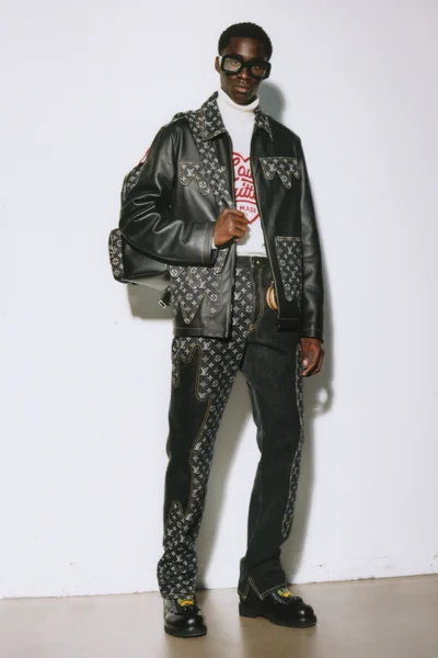 Look 19